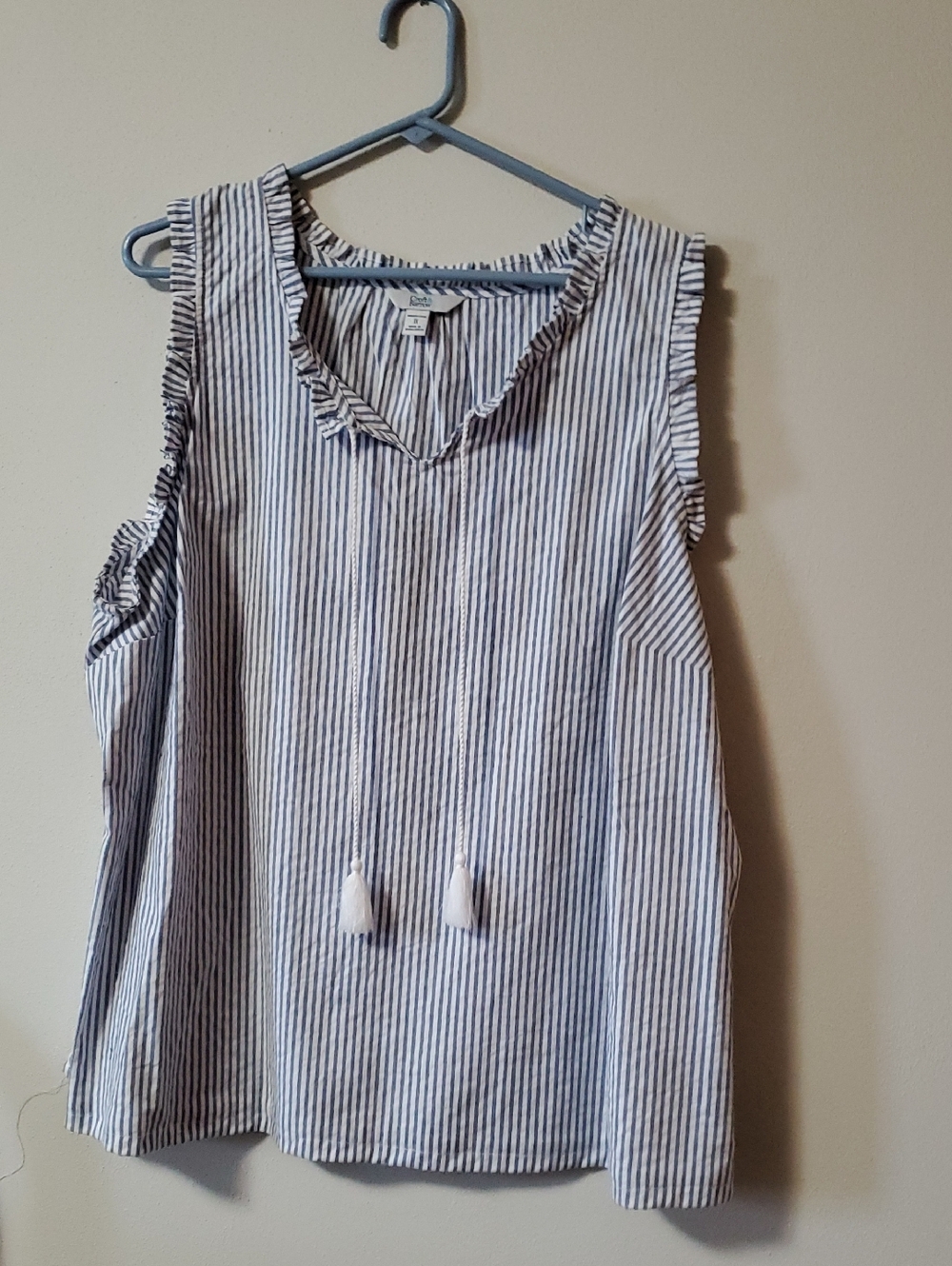 croft & barrow Blue and White Striped Ruffle V-Neck Tassel Tank
